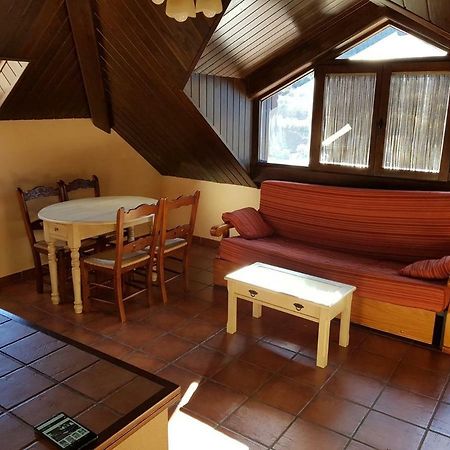 Apartamentos Casa Alcaire Gavín Eksteriør bilde