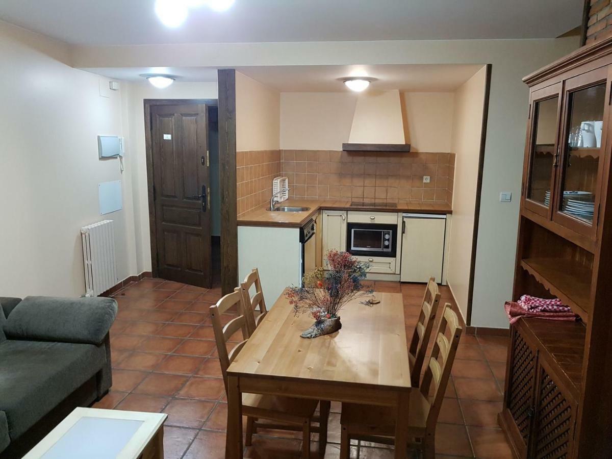 Apartamentos Casa Alcaire Gavín Eksteriør bilde